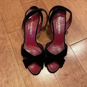 Authentic and very comfortable YSL wedges sandals